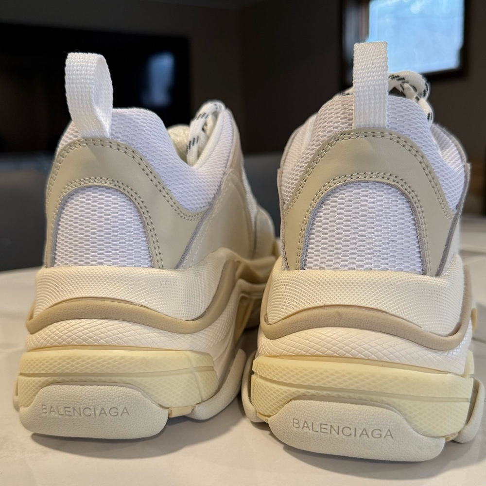Balenciaga Triple S Sneakers - Picture 4 of 14